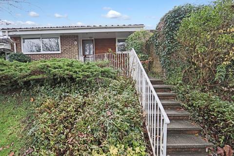 2 bedroom semi-detached bungalow for sale, Woodhatch Spinney, Coulsdon, CR5 2SU