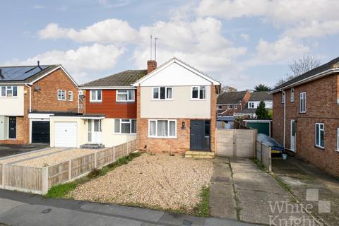 3 bedroom semi-detached house for sale, Fairwater Drive, Reading RG5