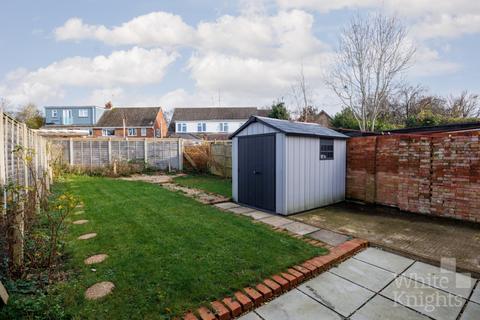 3 bedroom semi-detached house for sale, Fairwater Drive, Reading RG5