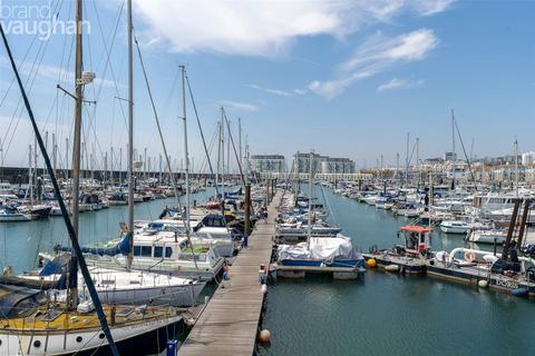 Studio to rent, Eastern Concourse, Brighton Marina Village, Brighton, East Sussex, BN2