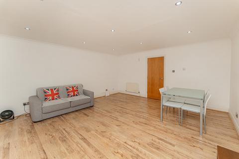 1 bedroom flat for sale, Compass Point, Limehouse E14