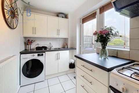 1 bedroom end of terrace house for sale, Lucas Road, Snodland, ME6