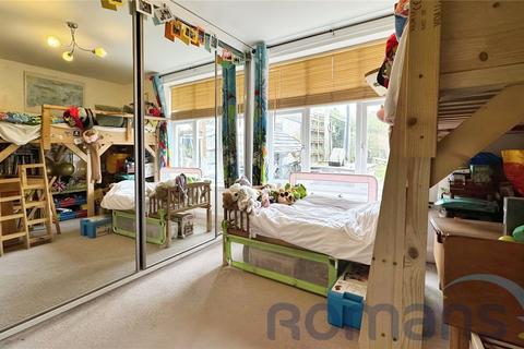 2 bedroom maisonette for sale, Avondale Road, Aldershot, Hampshire