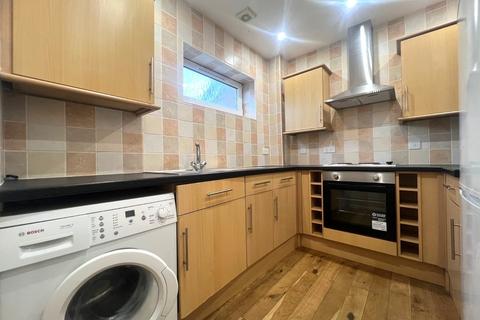 1 bedroom flat to rent, Harrison Road, Hampshire SO17