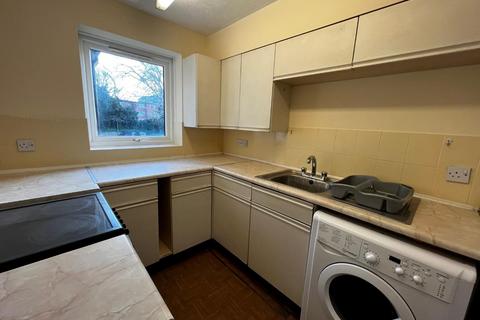 2 bedroom apartment to rent, Griffin Gardens, Harborne, Birmingham