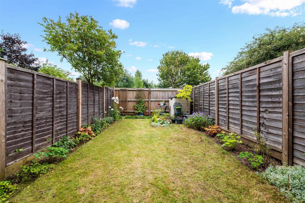 FARRIERS CLOSE,  (12).jpg
