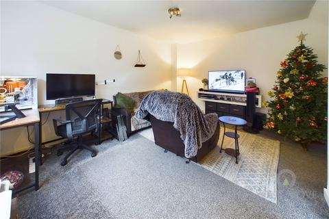 2 bedroom flat for sale, Guillemot Lane, Northamptonshire NN8