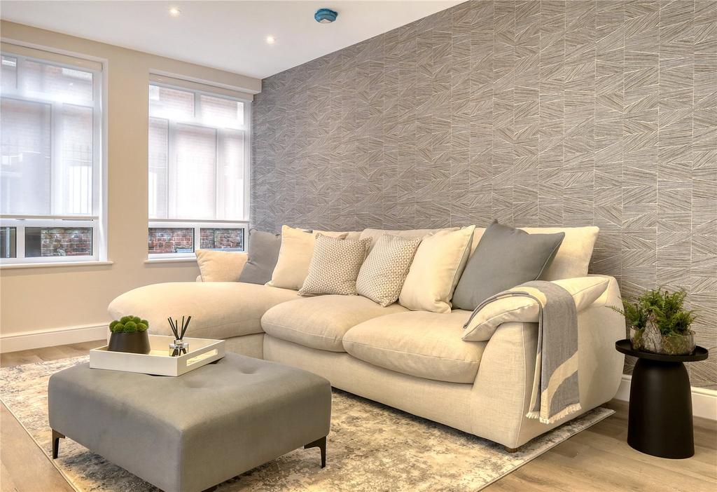 Show Apartment