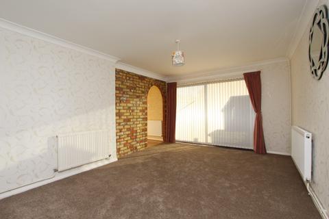 2 bedroom terraced house to rent, 116 Methersgate, Basildon SS14 2LX ,116 Methersgate, London, SS14