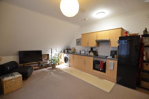 1 bedroom flat to rent, Benjamin Court, Malthouse Road