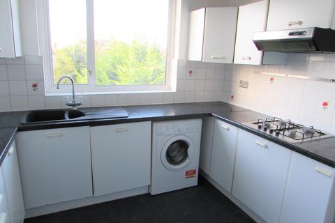 2 bedroom maisonette to rent, The Ridgeway, North Harrow, Middlesex HA2