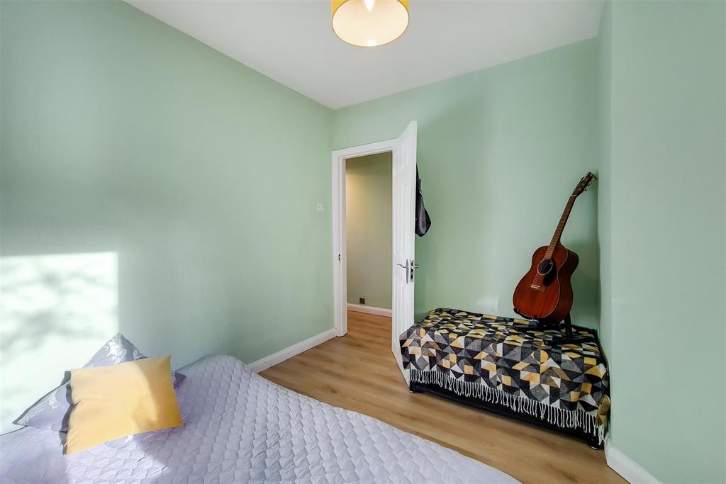 4 Bedroom 2-0.jpg