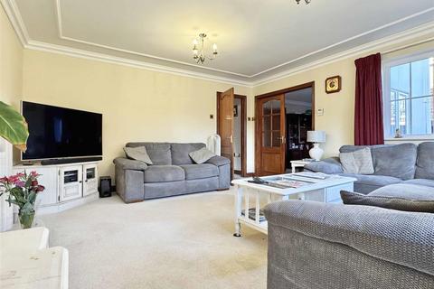 4 bedroom detached house for sale, London Road, Black Notley, Braintree