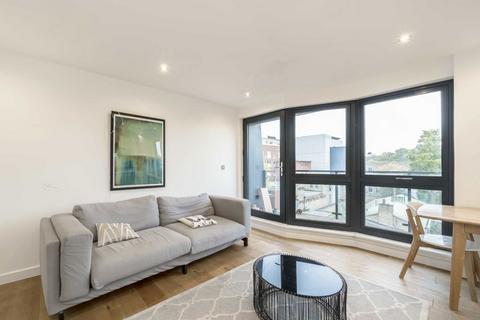 2 bedroom flat for sale, Alfred Street, London E3