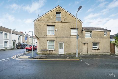 3 bedroom end of terrace house for sale, Western Street, Sandfields, Swansea