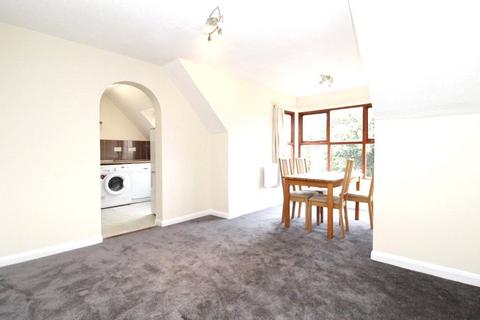 1 bedroom apartment to rent, Pursewardens Close, Ealing, W13