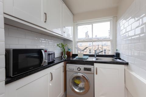 61/6 Ashley Terrace, Edinburgh, EH11 1RX