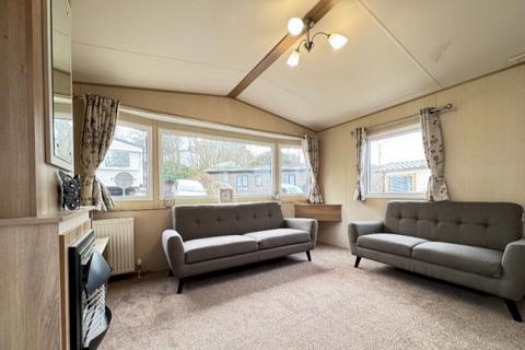 2 bedroom static caravan for sale, Nr Battle, St Leonards on Sea TN37