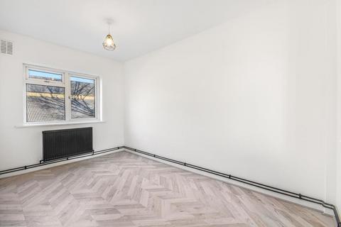 1 bedroom flat to rent, Latchmere Road, Battersea SW11