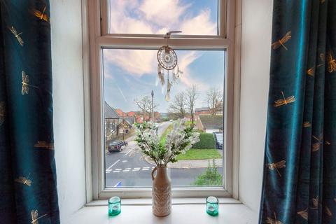 190 Fox Hill Road, Sheffield, S6 1HE