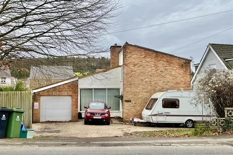 3 bedroom detached house for sale, High Street, Drybrook GL17