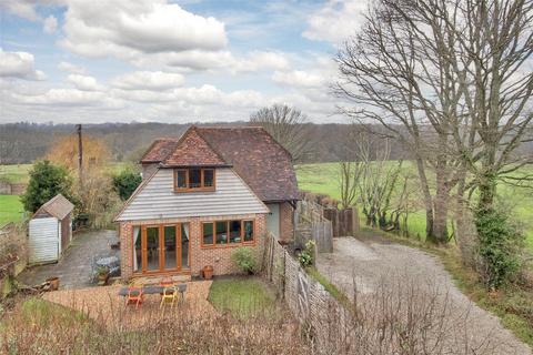 3 bedroom detached house for sale, Stoddards Lane, Beckley, Rye, East Sussex, TN31