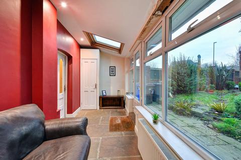 33 Catch Bar Lane, Sheffield, S6 1TA
