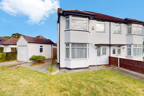 Collins Drive, Ruislip HA4