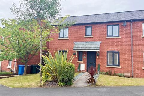 3 bedroom semi-detached house to rent, Durham Drive, Chorley PR7