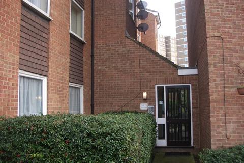 1 bedroom flat to rent, Gurney Close, Barking