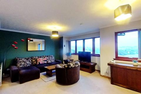 2 bedroom flat to rent, Balcarres Avenue, Glasgow, G12