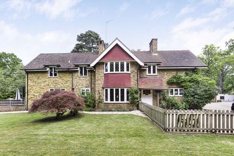 5 bedroom detached house for sale, Carbone Hill, Northaw EN6