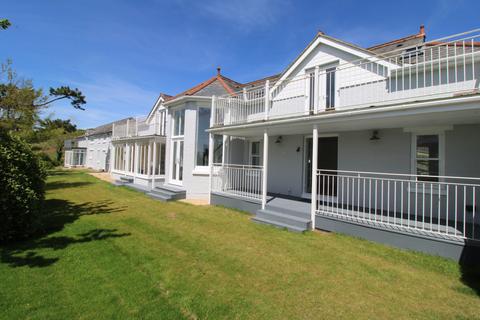 3 bedroom semi-detached house to rent, Lowtherville Road, Ventnor