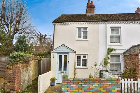 2 bedroom terraced house for sale, Church Lane, Salisbury                                                            *VIDEO TOUR*