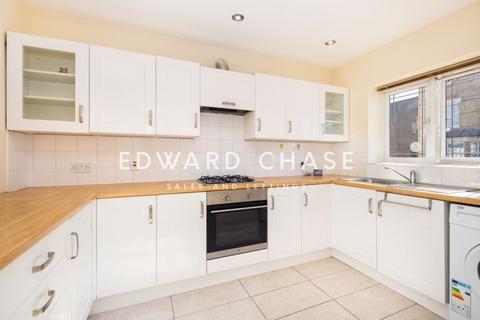 4 bedroom semi-detached house for sale, Cowslip Road, South Woodford, E18