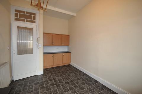 3 bedroom flat to rent, North Gardner Street, Glasgow, G11