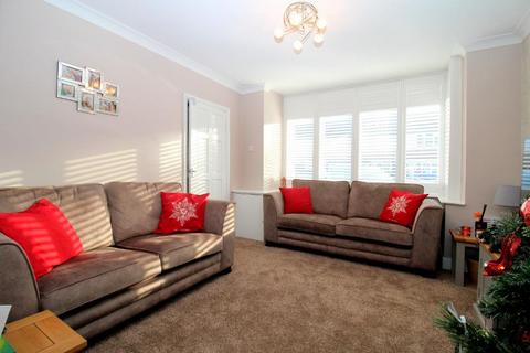 47 Applecroft Road, Luton, LU2 8BB