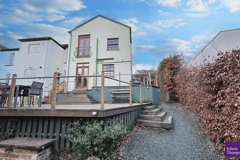 4 bedroom end of terrace house for sale, Low Portinscale, Portinscale, Keswick, CA12