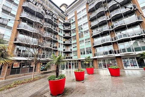 1 bedroom flat to rent, Gerry Raffles Square, Stratford