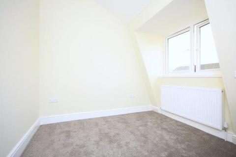 1 bedroom apartment to rent, Woodthorpe Road, Ashford TW15