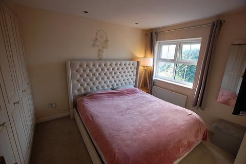 3 bedroom detached house for sale, Dales Brow Avenue, Greater Manchester OL7