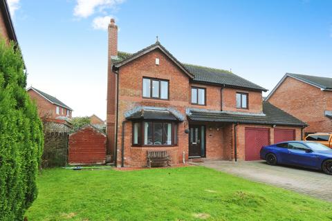 4 bedroom detached house for sale, Woodgrove Avenue, Dumfries and Galloway DG1