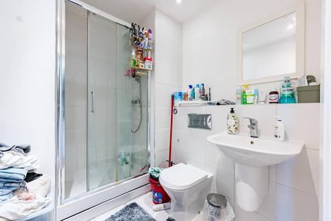 Studio for sale, John Nash Mews, Tower Hamlets, London, E14