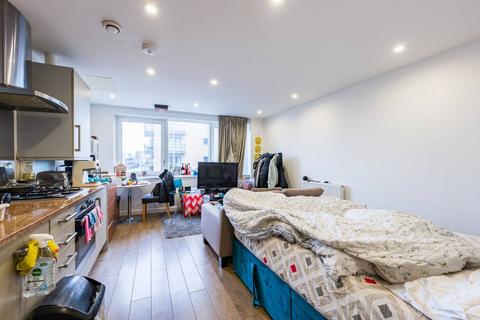 Studio for sale, John Nash Mews, Tower Hamlets, London, E14