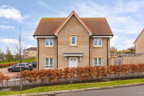 3 bedroom semi-detached villa for sale, Benhar Road, Musselburgh EH21