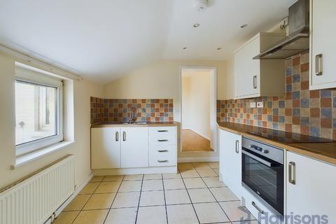 1 bedroom maisonette for sale, Shortlands Road, Sittingbourne, Kent, ME10 3JU