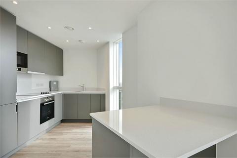 2 bedroom apartment to rent, Pinnacle Apartments, Saffron Central Square, Croydon, CR0