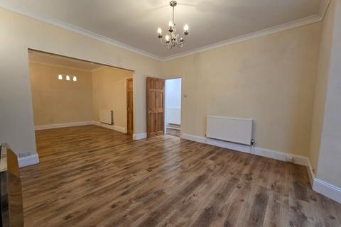 3 bedroom terraced house to rent, Saltash PL12