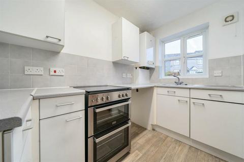 2 bedroom terraced house to rent, Raleigh Road, Woodlands, Ivybridge