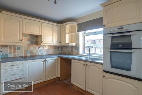 3 bedroom semi-detached house for sale, Cross Street, Buxton